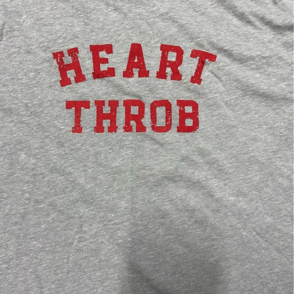 Crewcuts Gray Heart Throb T-Shirt Boys' Size XL (12-14) Graphic Tee Stretch - Picture 3 of 7